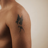 Tatuaje Golondrina Oscura