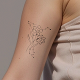 Tatuaje Combinado Flores de nacimiento y signos del zodíaco