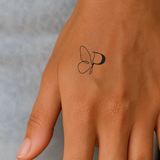 Tatuaje Mariposa con iniciales (A-Z)