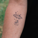 Tatuaje Nave Abduce Dino