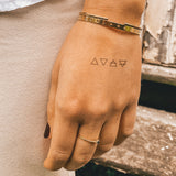 Tatuaje Cuatro Triángulos