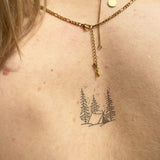 Tatuaje Árboles y Tienda de Campaña