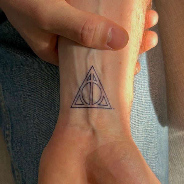 Tatuaje Harry Potter Las reliquias de la muerte Outline