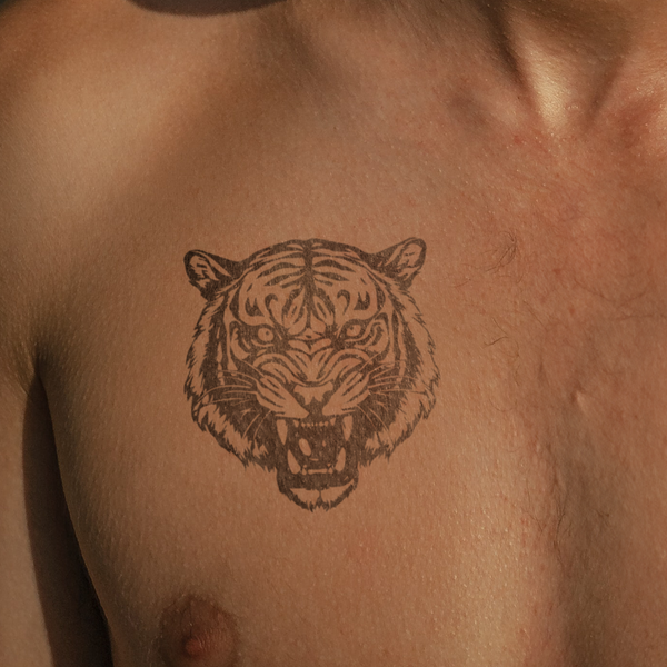 Tatuaje Cabeza de Tigre Tradicional