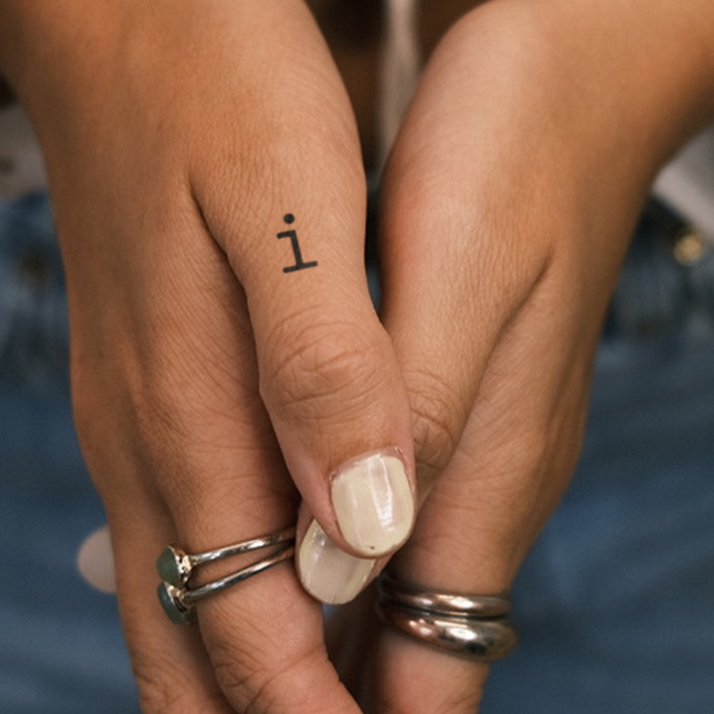 Tatuaje "i"