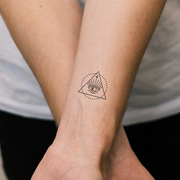 Tatuaje Ojo Illuminati