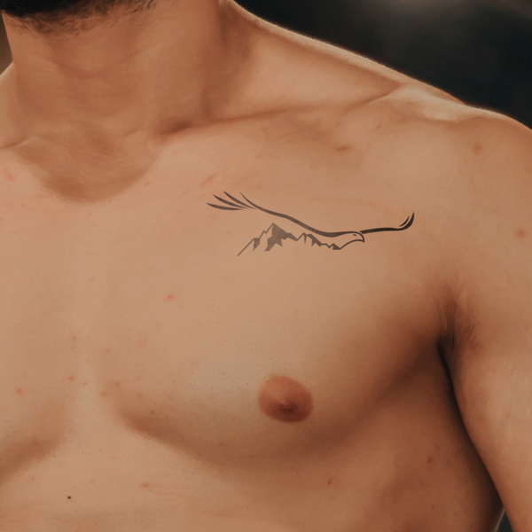 Tatuaje Montaña con Águila