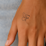 Tatuaje Mariposa con iniciales (A-Z)