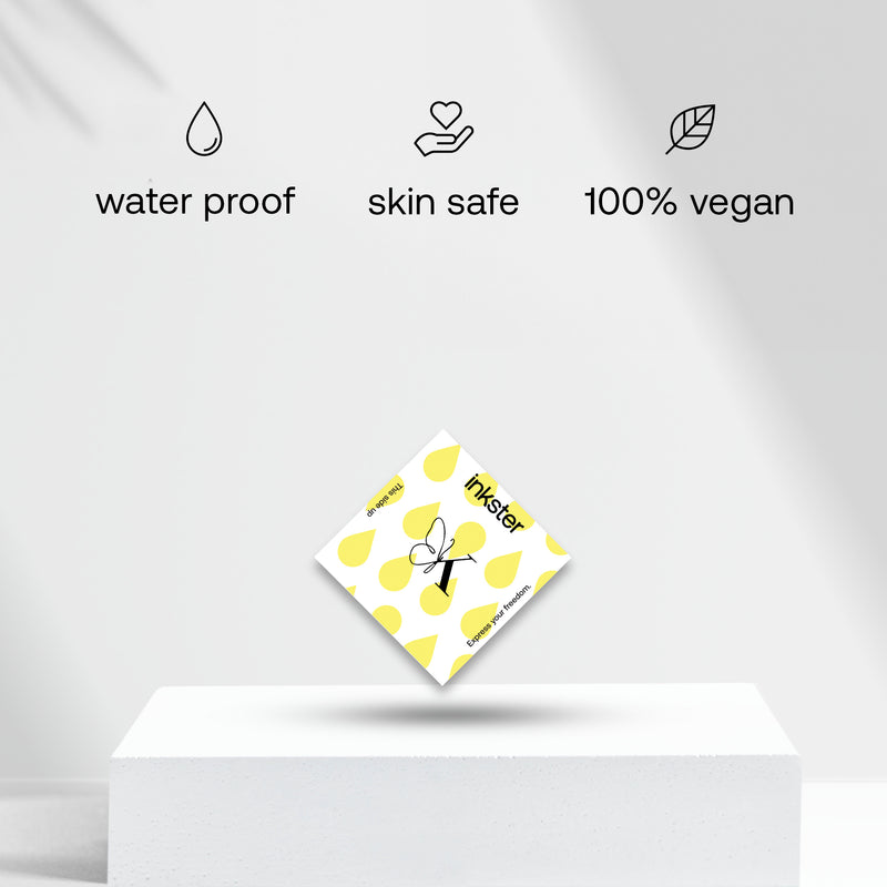 Tatuaje Mariposa con iniciales (A-Z)