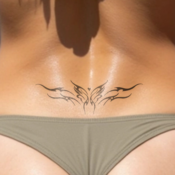 Tatuaje Mariposa zona lumbar