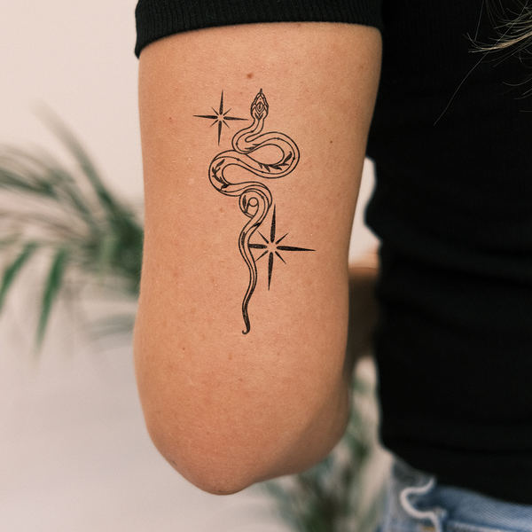 Tatuaje Serpiente Ornamental