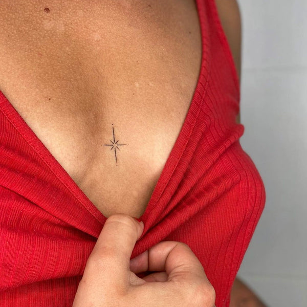 Tatuaje Estrella Minimalista