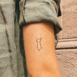 Tatuaje Perro con 2 Corazones