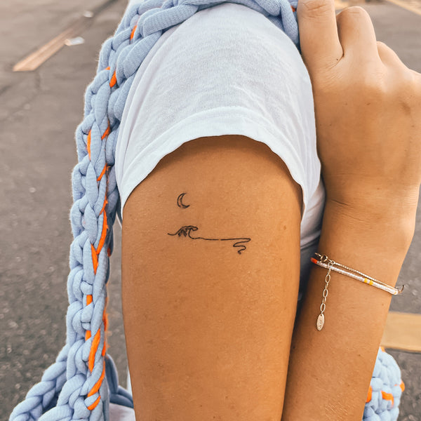 Tatuaje Luna y Olas