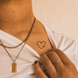 Tatuaje Corazón con Cruz