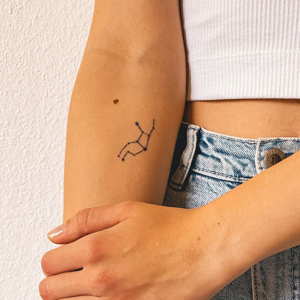 Tatuaje Constelación Virgo