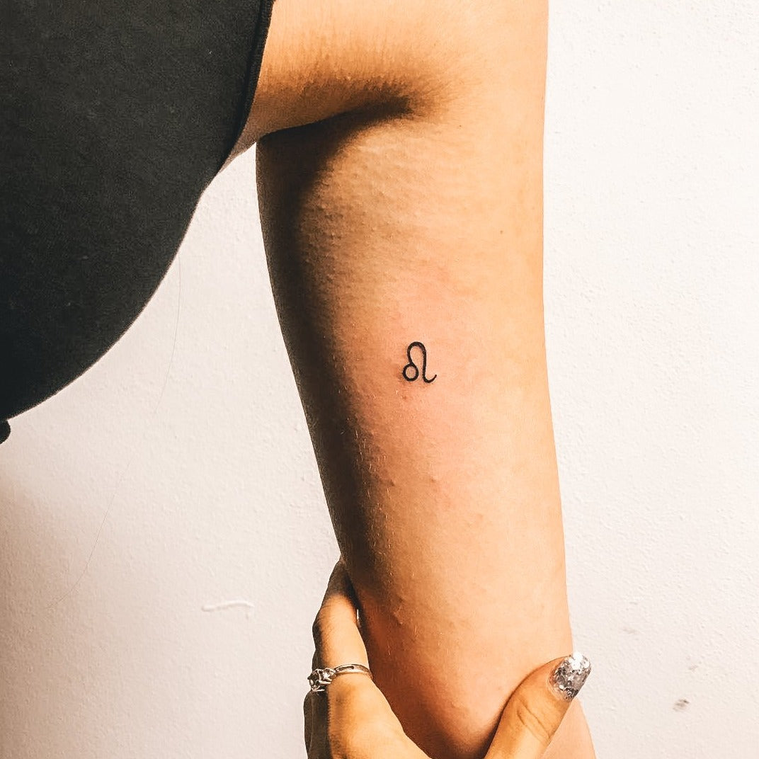 tatuaje capricornio para mujer